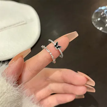 빛나는 귀여운 크리스탈 나비 지르콘 반지는 여자를 위한 소녀는 한국의 미니멀한 결혼 반지를 조정가능한 색깔 보석 반지