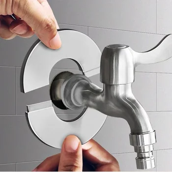 욕실 액세서리 스테인리스 자동 접착 물 파이프 벽 덮개 1 세트는 샤워 꼭지를 장식적인 커버